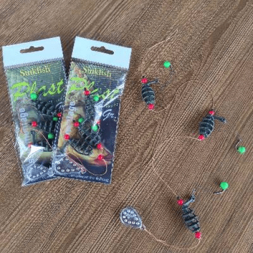 Оснастка "Вбивця карася PLAST" 50 г, пластикові годівниці з боковим відводом